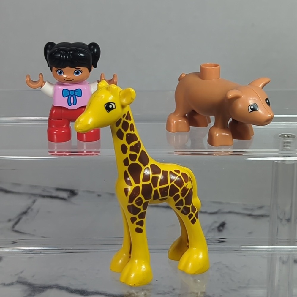 Lego Duplo Mini Figures Lot Of 3 Pig Giraffe Little Girl Kid Animals
